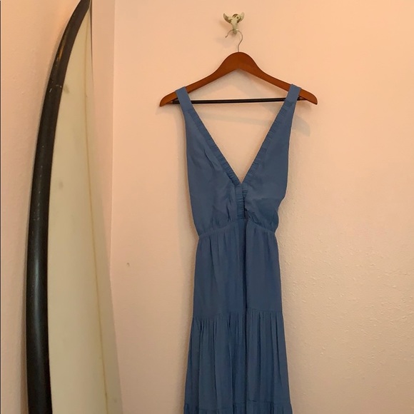 • Blue Maxi Dress • - Picture 3 of 9